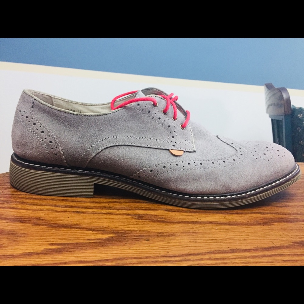 Men’s gray Oxford Dress shoes by Zigi